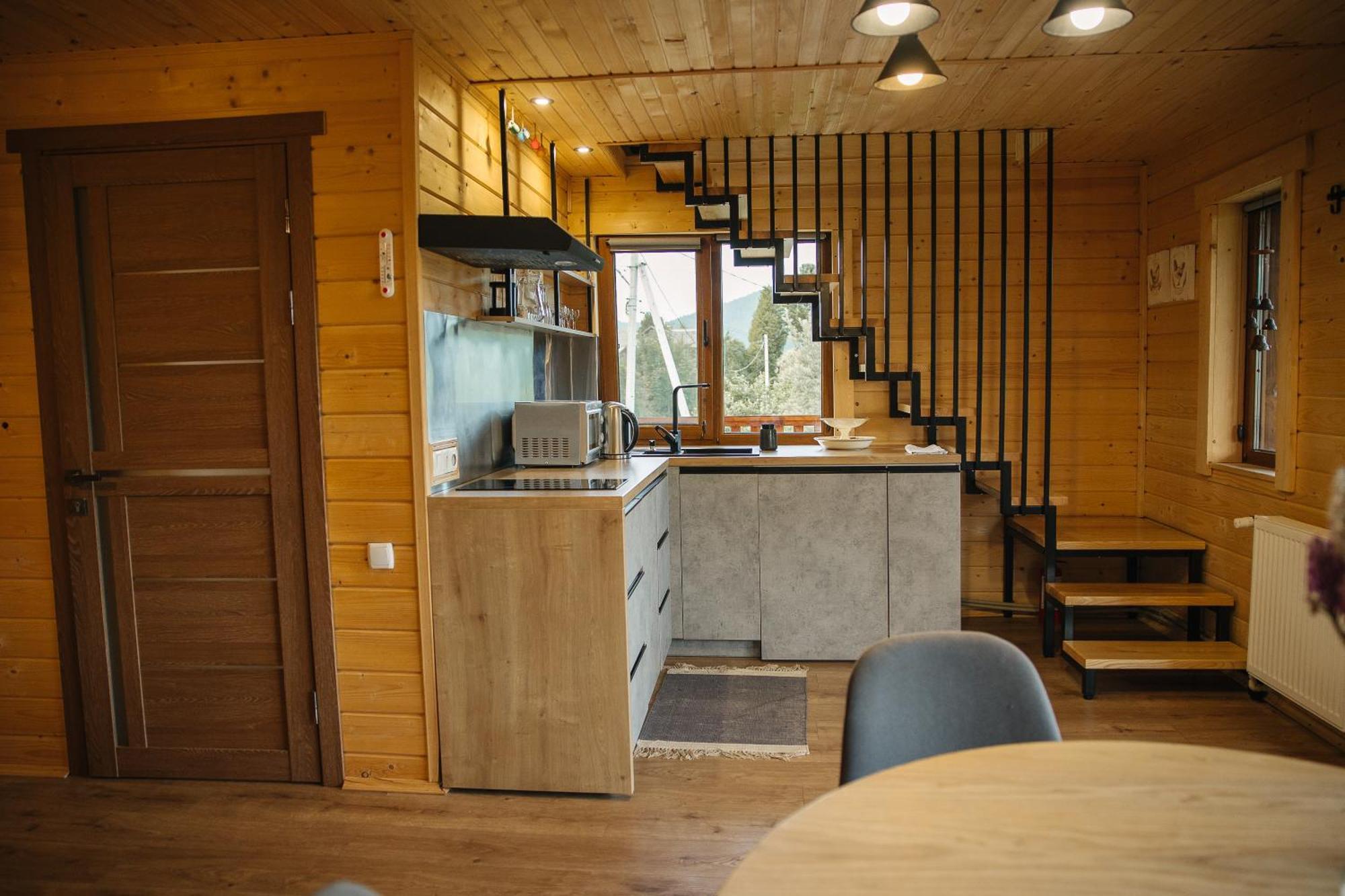 Бриндуш Villa Tatariv Eksteriør billede